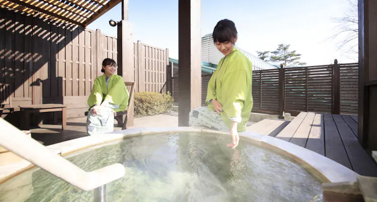 秋保温泉 作並温泉 露天風呂付き客室が人気の宿 宿泊予約は 一休 Com 秋保温泉 作並温泉 露天風呂付き客室が人気の宿 宿泊予約は 一休 Com