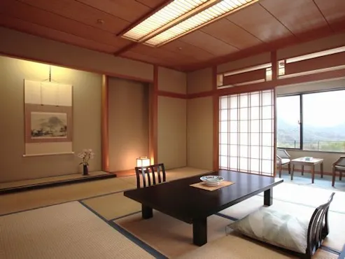 綠水亭的標準日式客房(10張榻榻米)