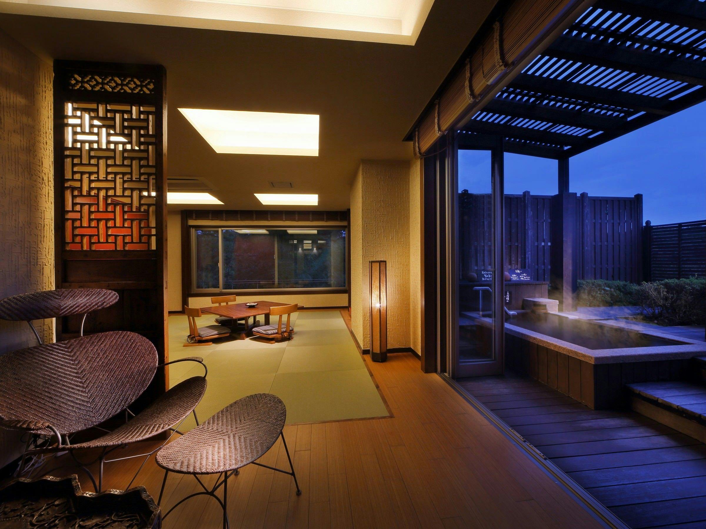 露天風呂付客室 浪漫の輝 和室12帖 リビング 禁煙 夕食はお部屋食 露天風呂付き客室 星物語 で過ごす 緑水御膳 プラン 仙台 秋保温泉 篝火の湯 緑水亭 一休 Com