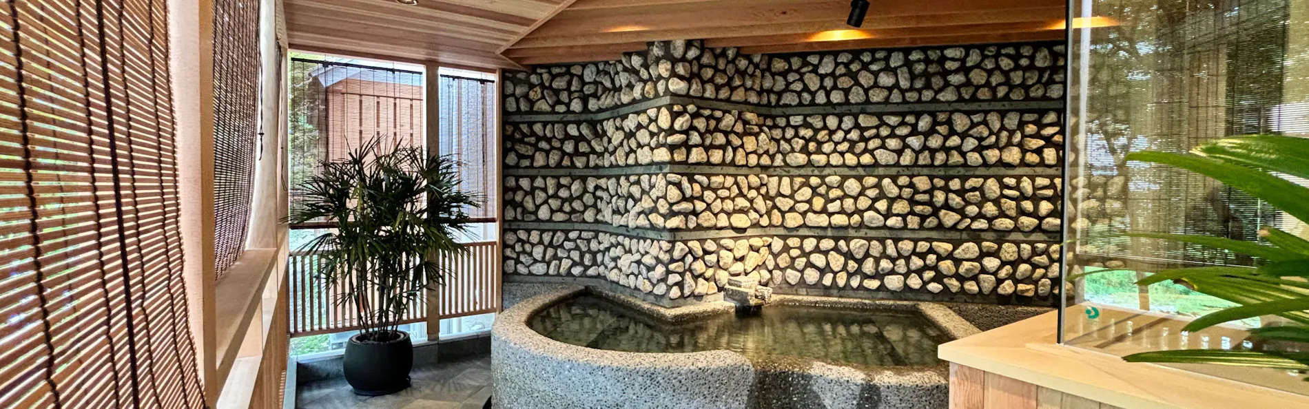 上牧温泉 辰巳館