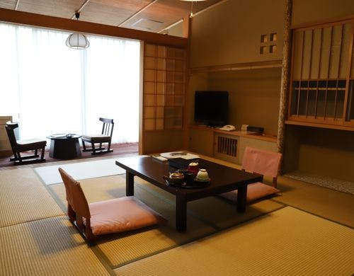 南竜館（10畳+ツイン）