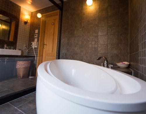 アジアルーム浴室です。