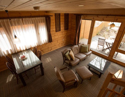 大正ロマン溢れるお部屋になります。