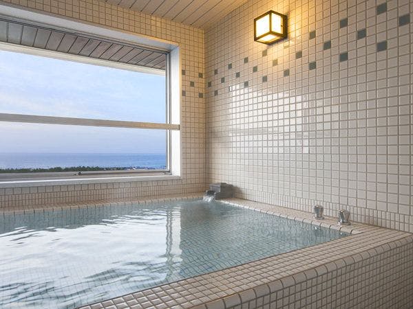 HAKODATE 海峡の風