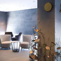 【フロントロビー】