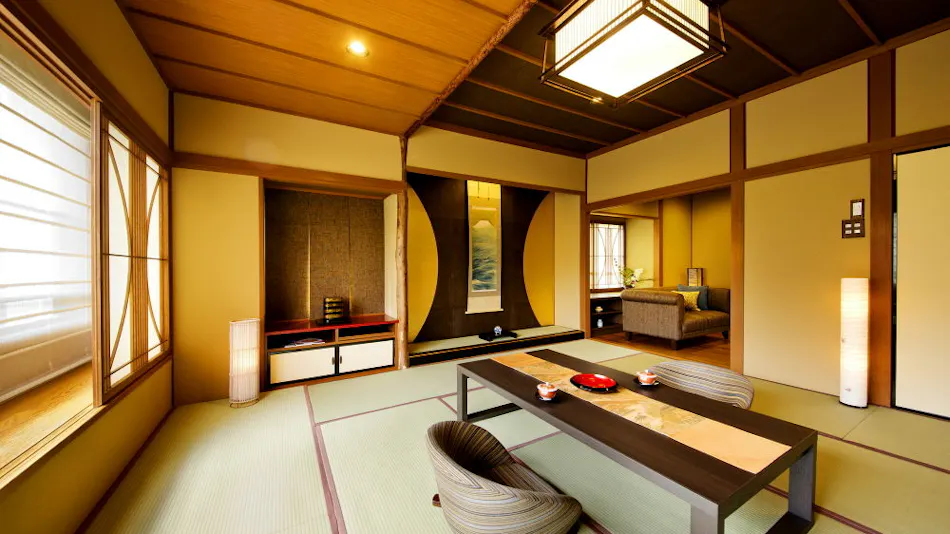 Kanazawa Yuwaku Onsen Hyakurakuso