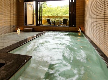 金沢犀川温泉 川端の湯宿 滝亭 の空室状況を確認する 宿泊予約は 一休 Com 金沢犀川温泉 川端の湯宿 滝亭 の空室状況を確認する 宿泊予約は 一休 Com