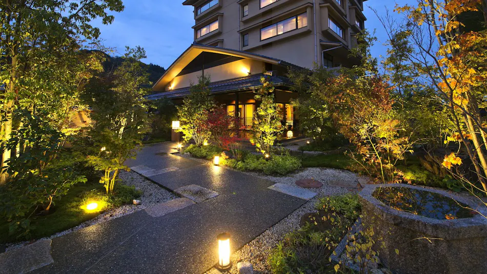 Kanazawa Yuwaku Onsen Hyakurakuso