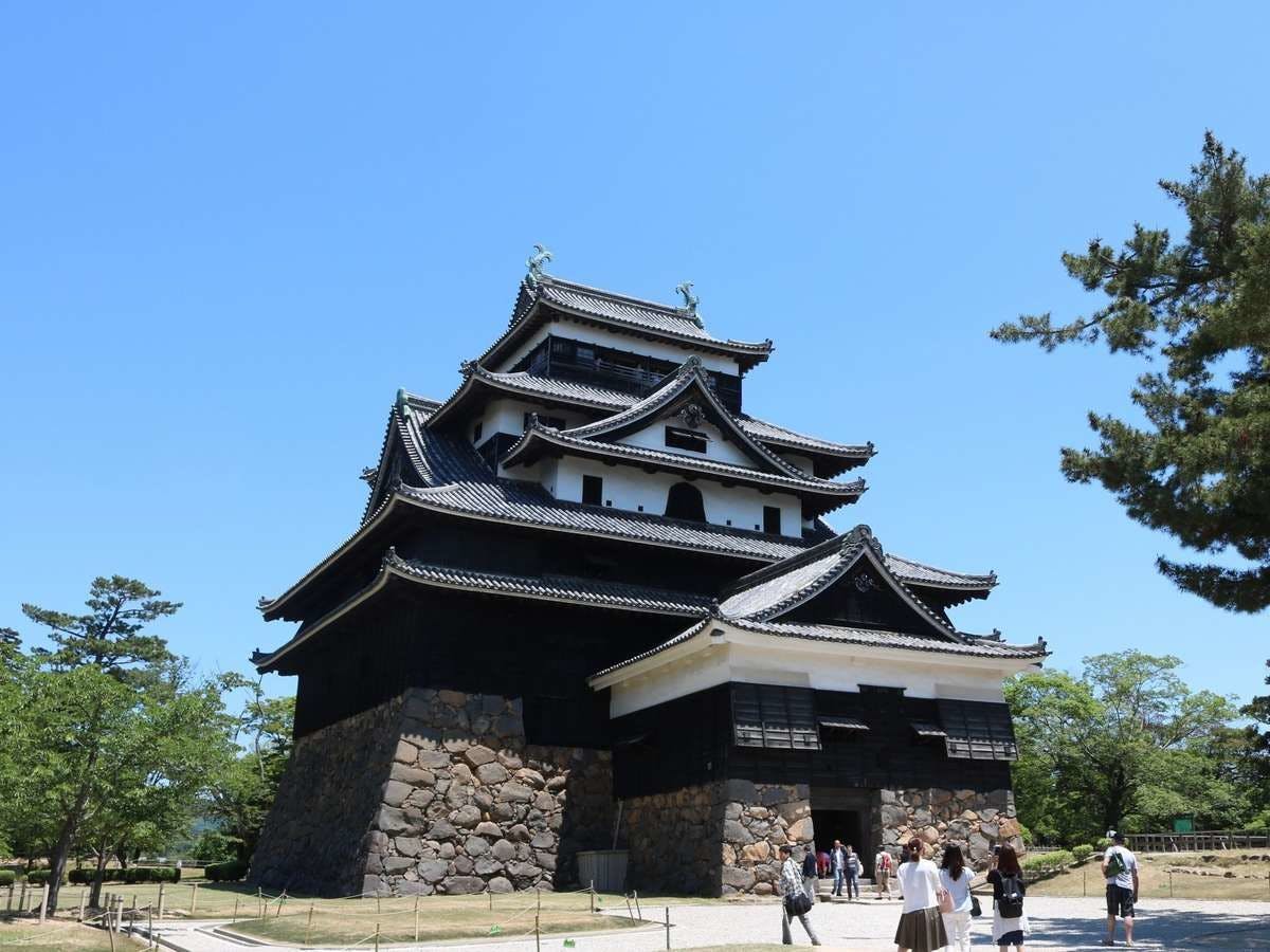 Kastil Matsue... sekitar 1 jam berkendara dari Izumo.