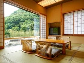 湯山荘 阿讃琴南