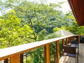 湯山荘 阿讃琴南