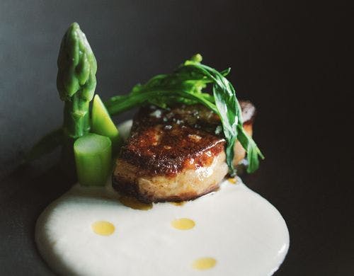 フォアグラのポワレ（提供イメージ）