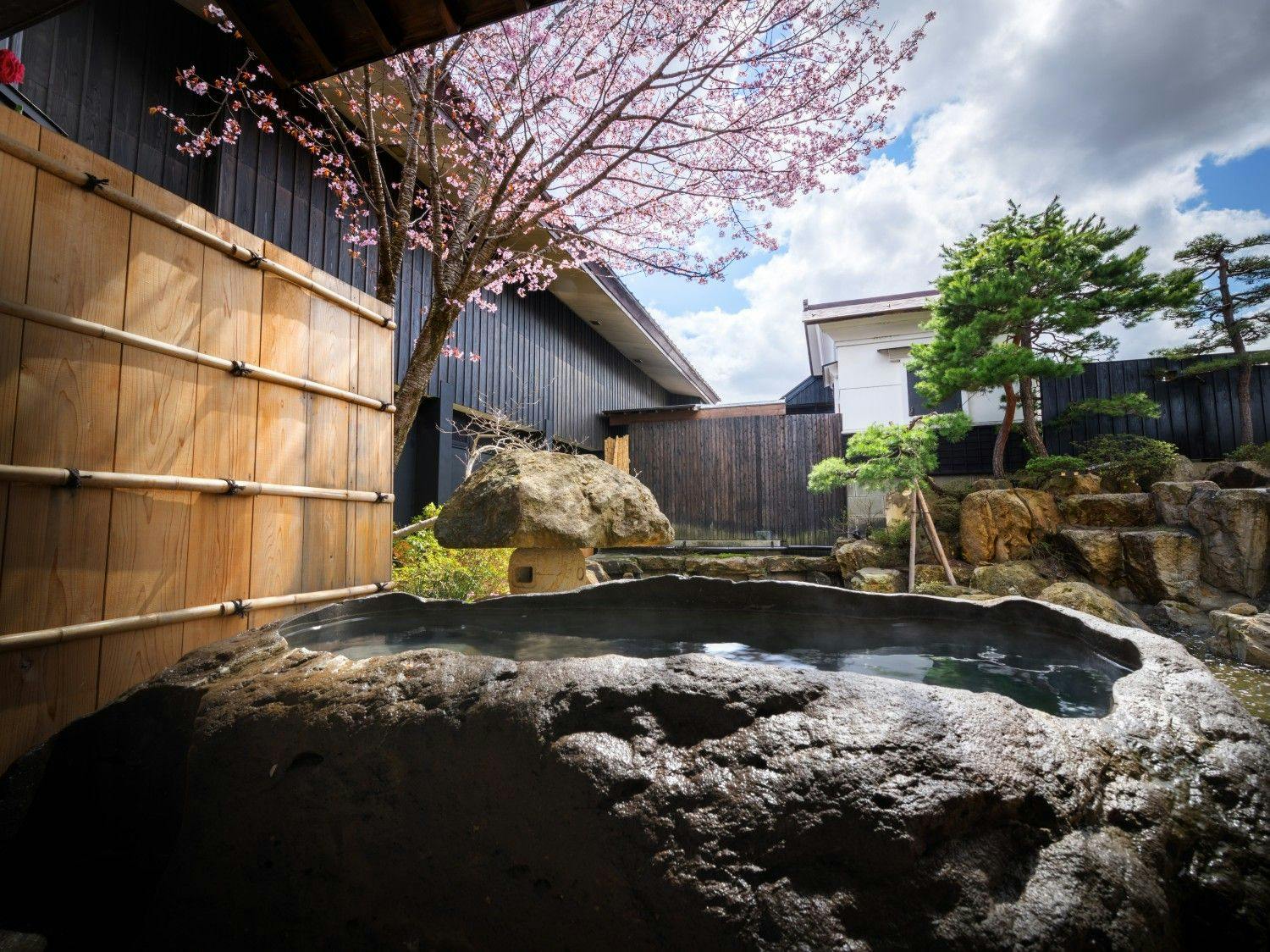 山形座 瀧波