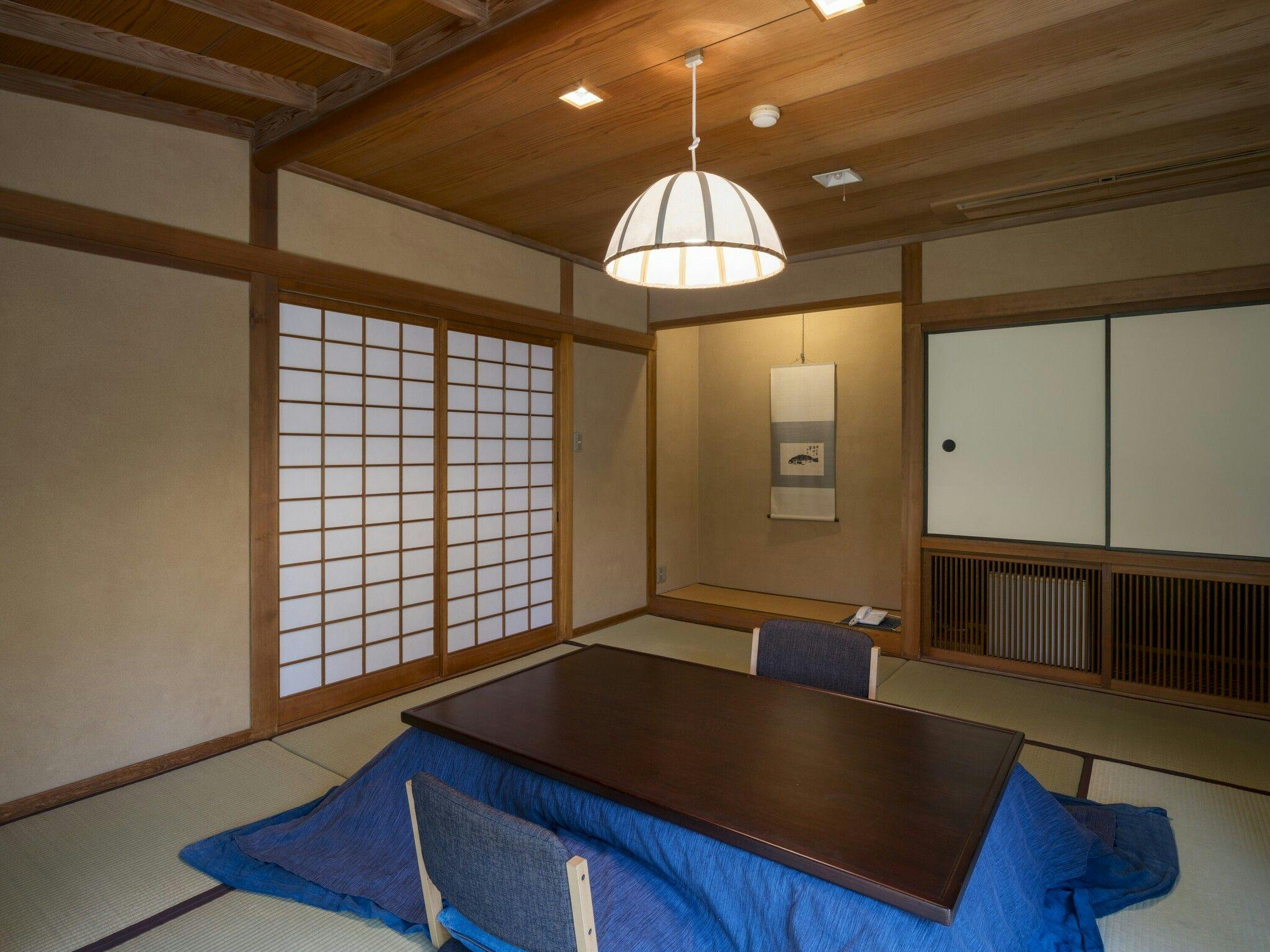 일본식+서양식 객실 "아카네"