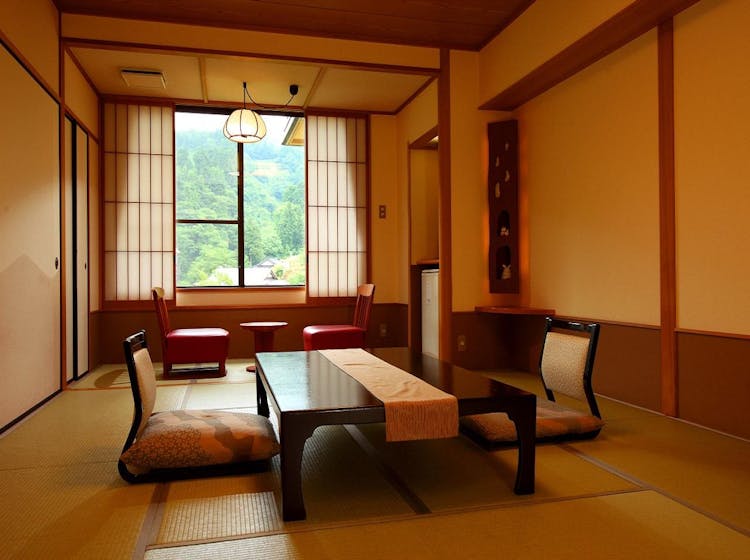 【全室禁煙】中央館｜スタンダード和室のサムネイル画像
