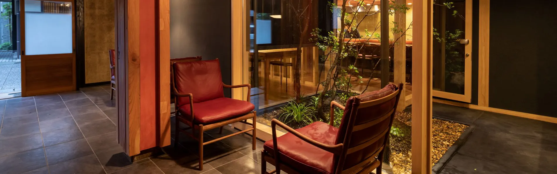 HOTEL 講 大津百町