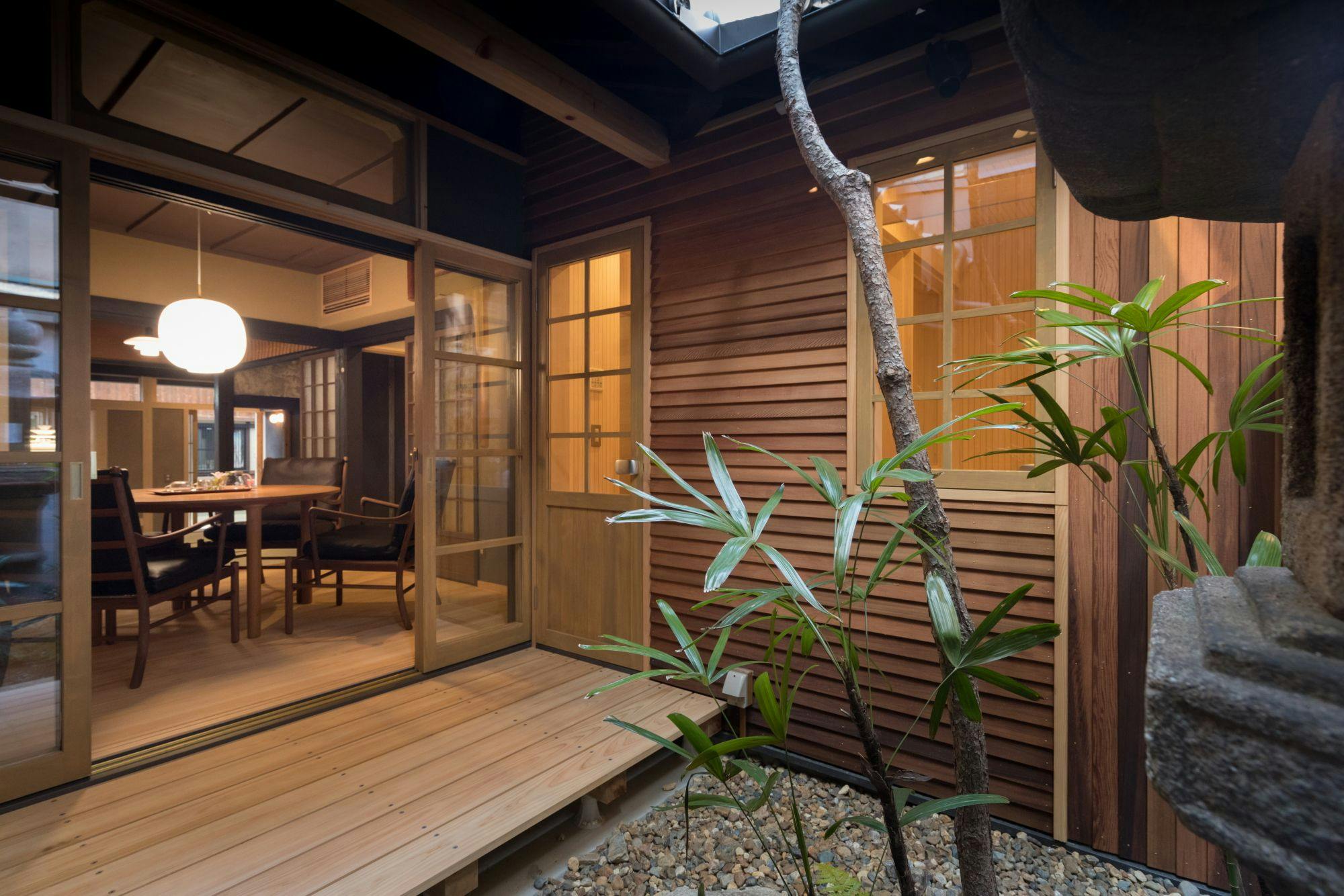 HOTEL　講　大津百町
