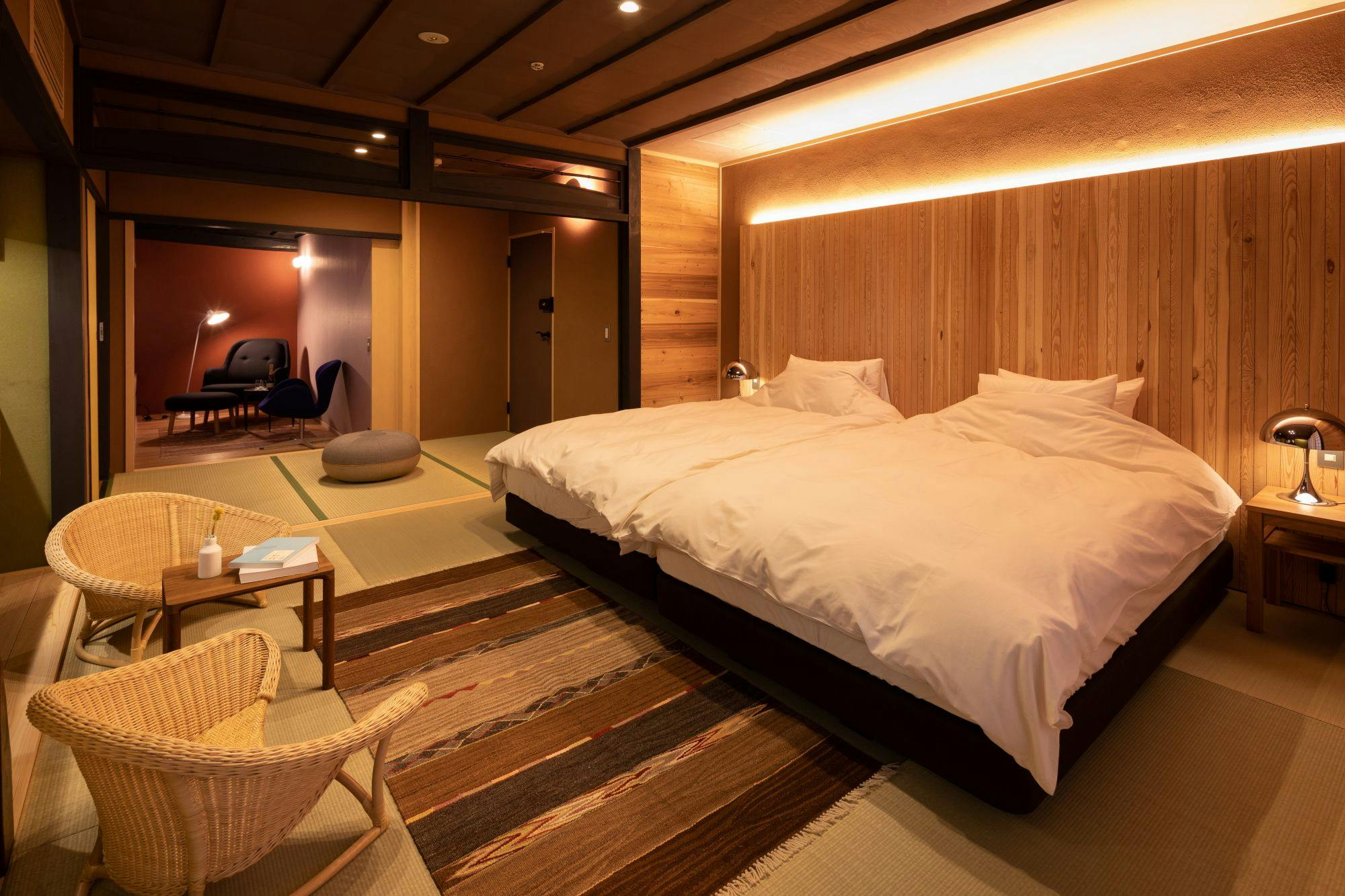 HOTEL　講　大津百町