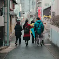 商店街を巡るガイドツアー