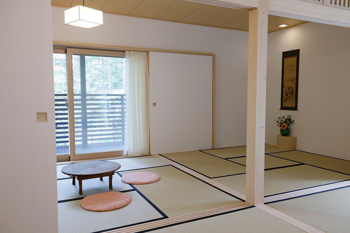 SHISHI-IWA - HOUSE KARUIZAWA