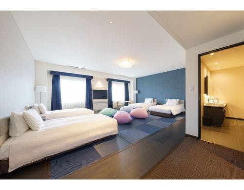 ※ベッドは正ベッド4台固定です。