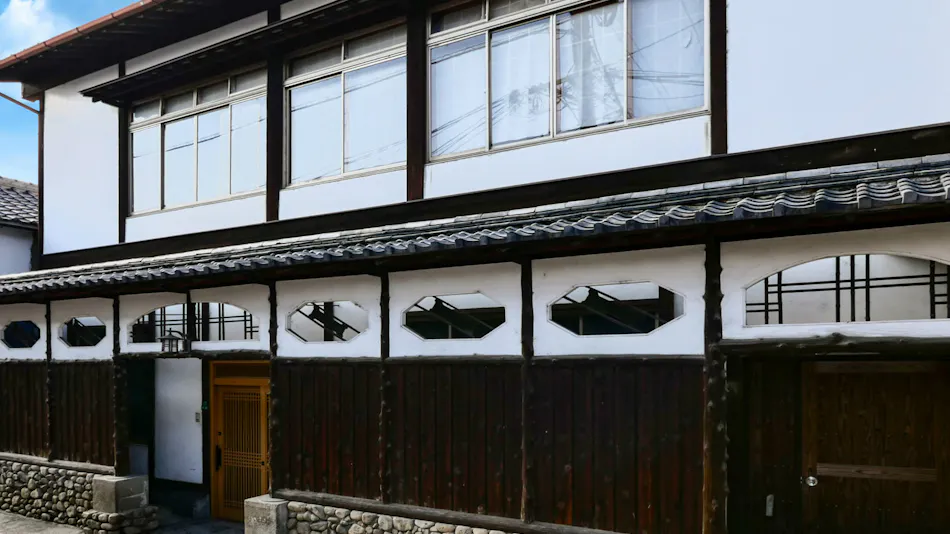 NIPPONIA HOTEL Takehara Saltworks Town