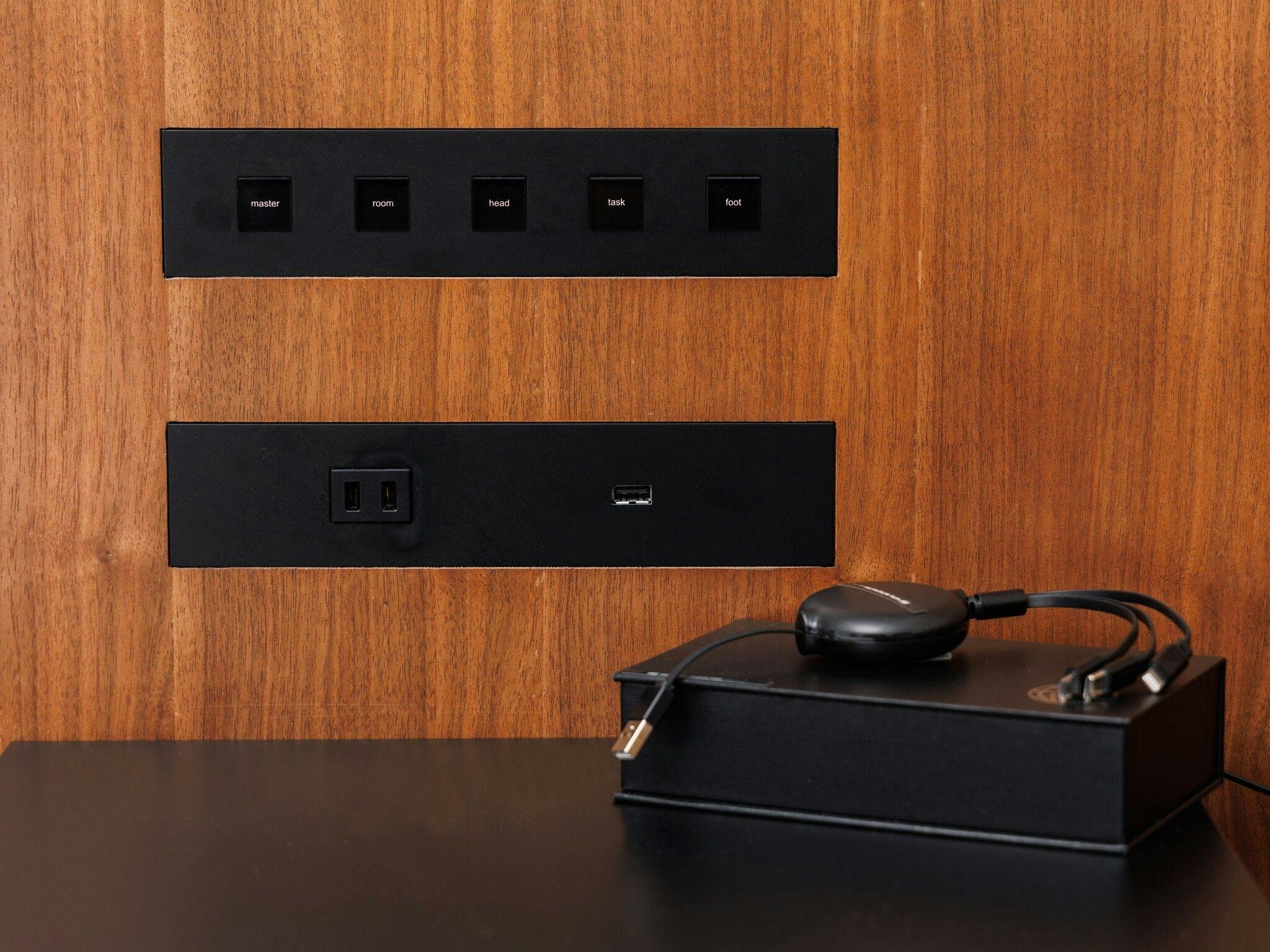 【貸出備品】携帯充電器