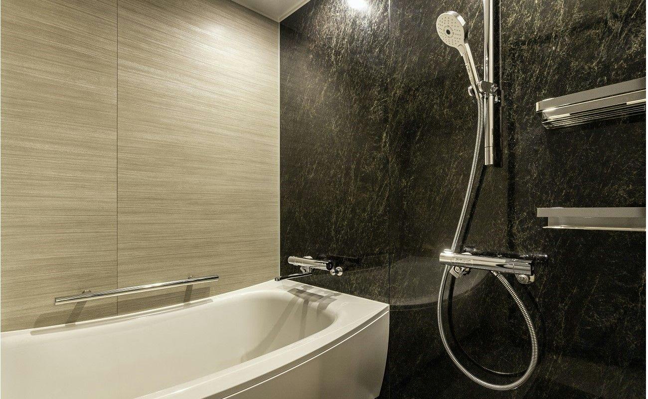 In-room bathroom at Tokyo Bay Shiomi Prince Hotel
