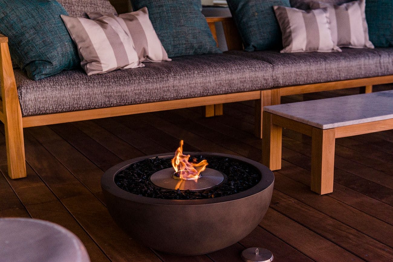 MALIBU HOTEL