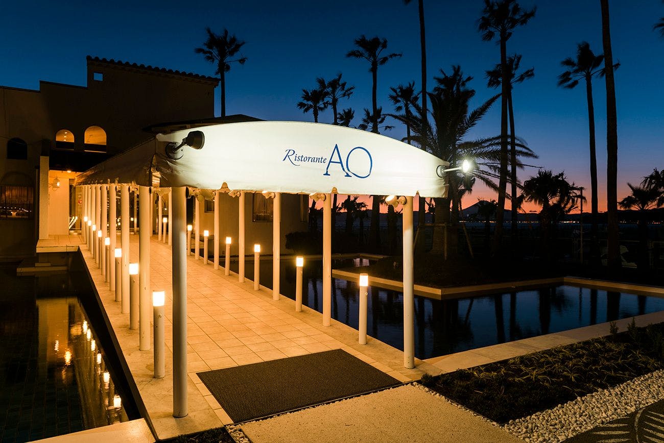 MALIBU HOTEL
