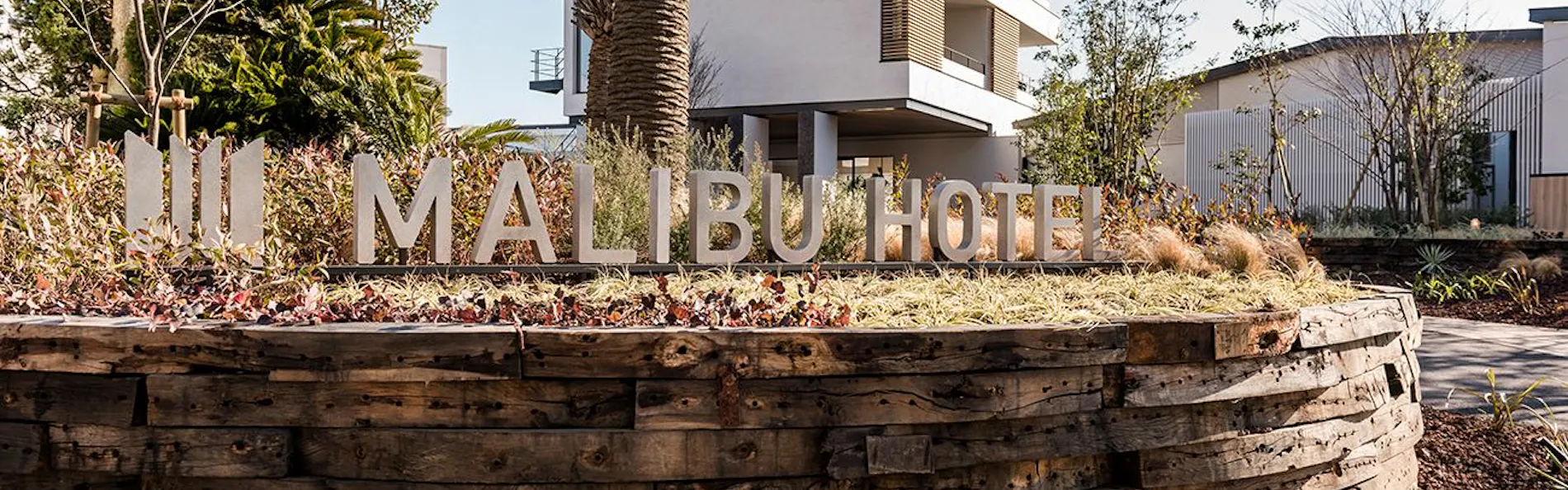 MALIBU HOTEL