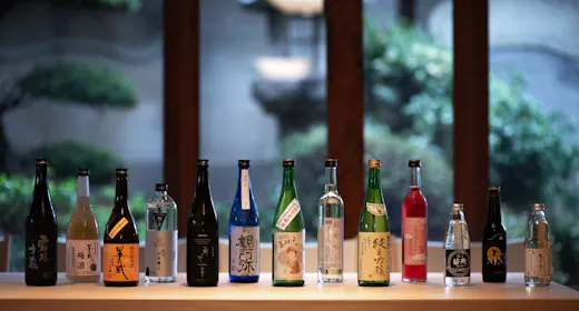 【とことん日本酒プラン】地酒3種飲み比べ&部屋飲みセット&酒粕風呂<2食付>
