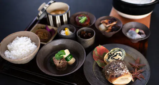 【こだわり和朝食付】城下町に溶け込む点在型ホテル!歴史建築で上質ステイ