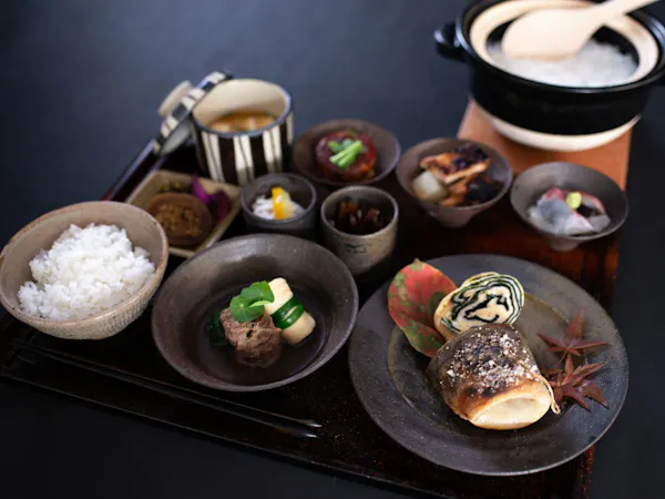 【こだわり和朝食付】城下町に溶け込む点在型ホテル!歴史建築で上質ステイ