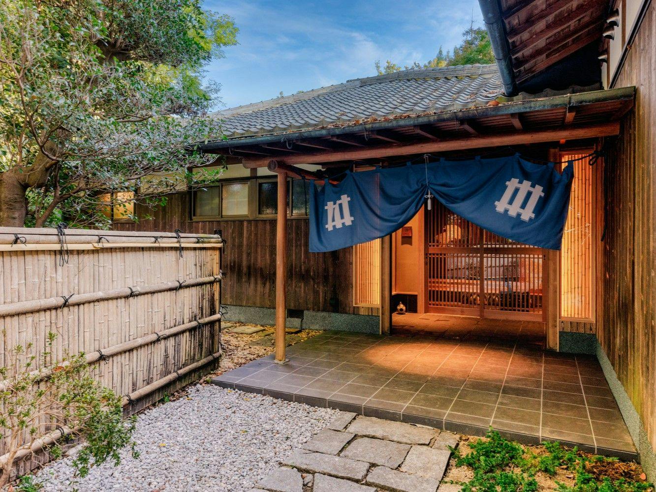 NIPPONIA HOTEL 伊賀上野 城下町 - 【ヴィラ貸切】蔵サウナ＆屋外