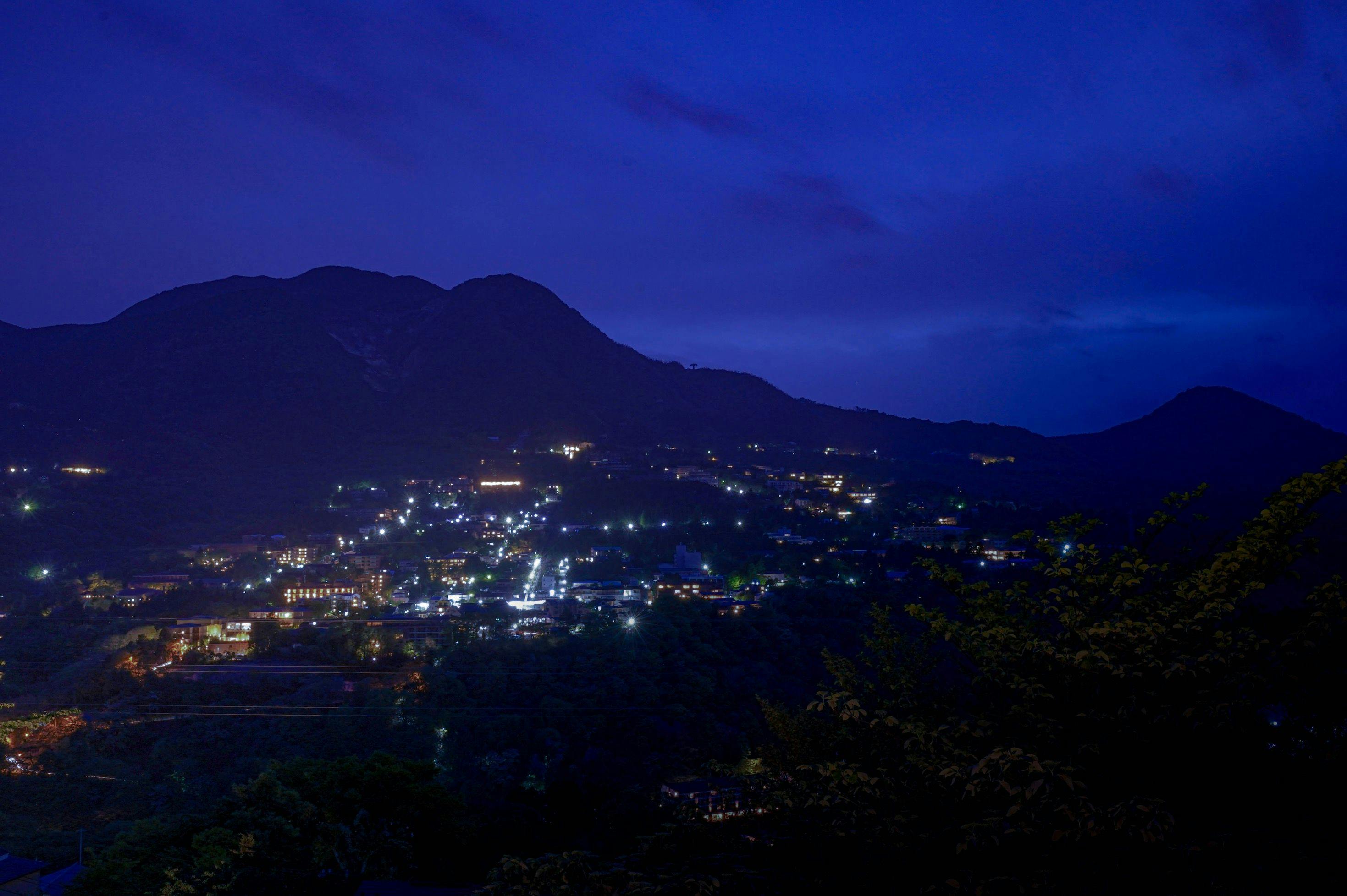 HAKONE NICA