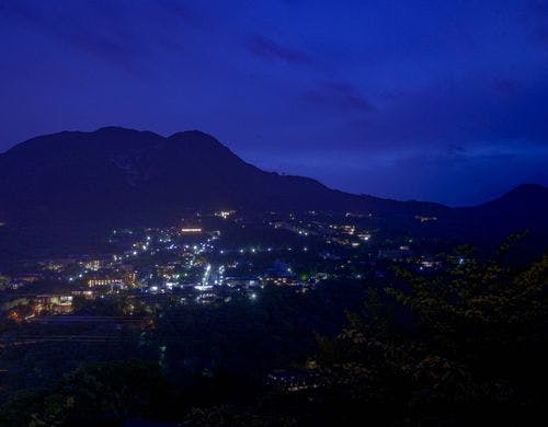 ロビーラウンジ・ダイニンングの夜景
