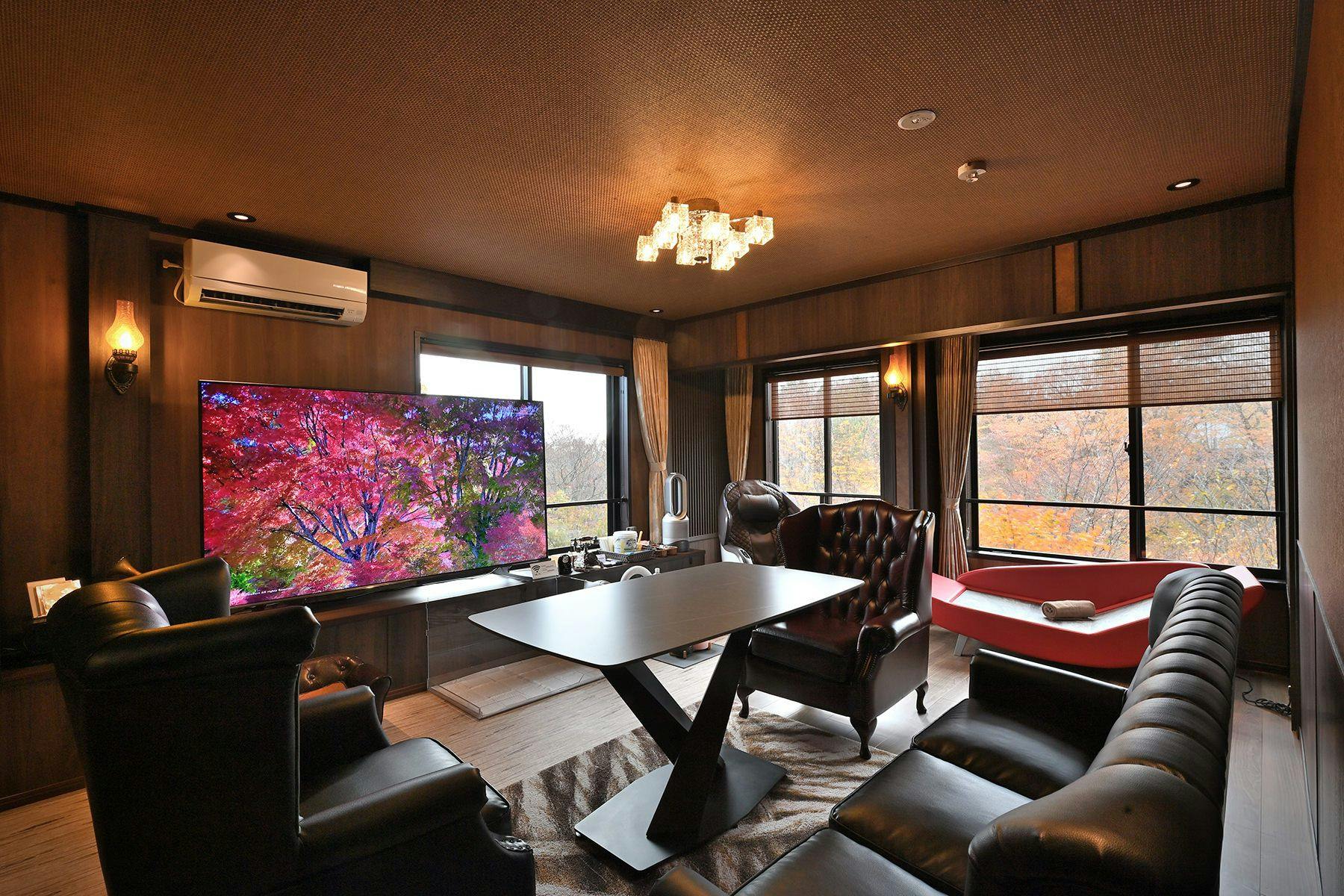 202 ห้องพักพร้อมพื้นที่นั่งเล่น