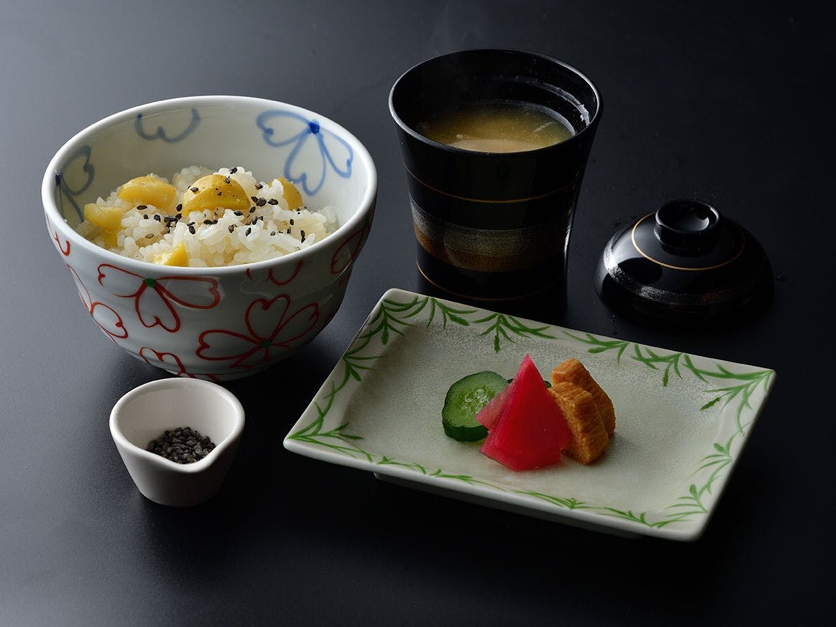 悠久の宿　別邸 蜉蝣の月