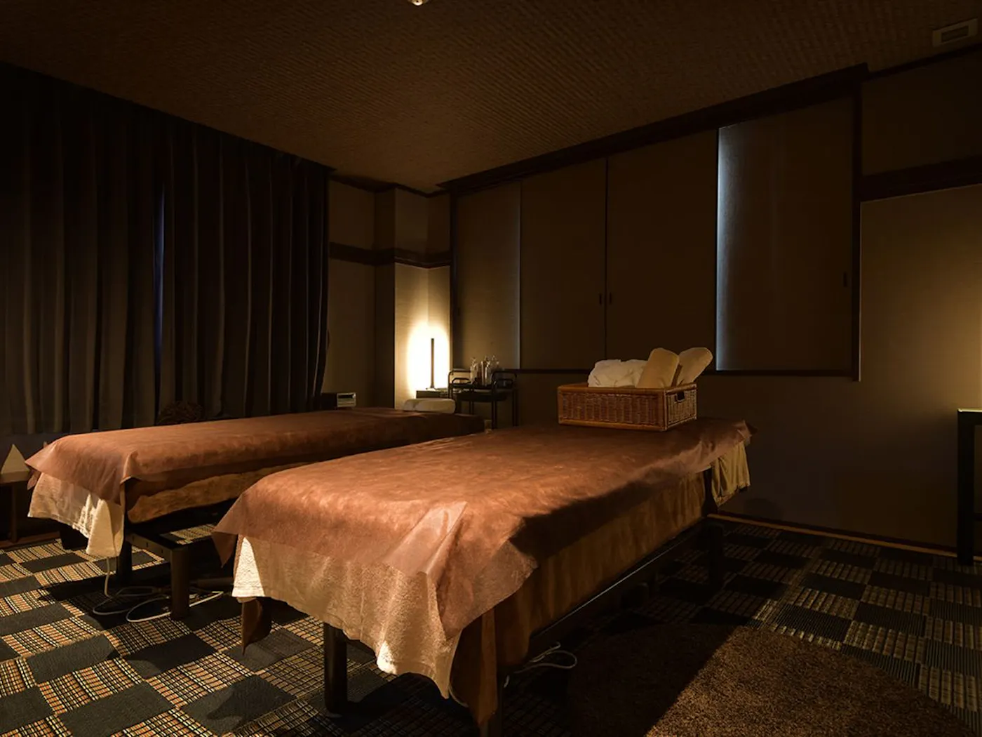 悠久の宿 別邸 蜉蝣の月：エステルーム