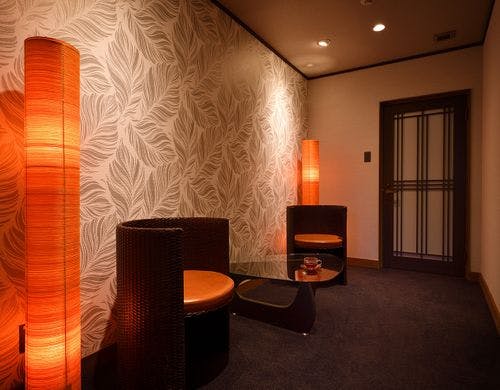 【エステルーム】