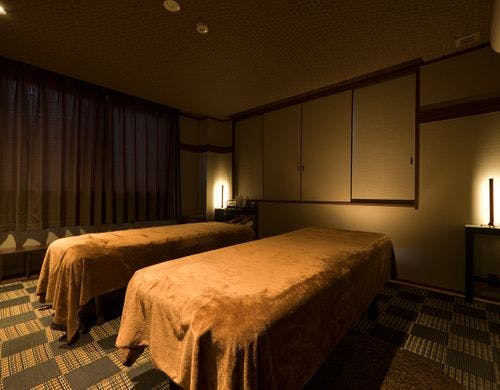 【エステルーム】