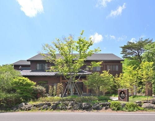 【お宿ひがしやま 別邸 蜉蝣の月】