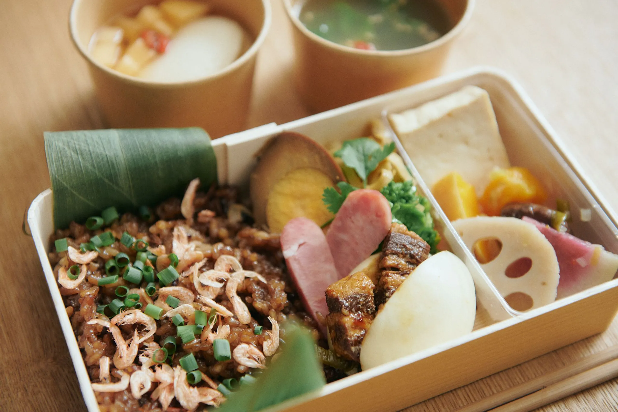 朝餐（お弁当）