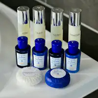 ACQUA DI PARMA(앞), Natura Bisse