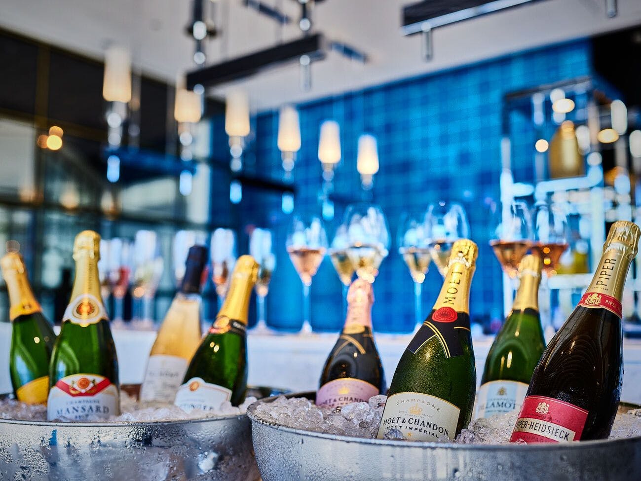 【VIP 풀 바】 OASIS