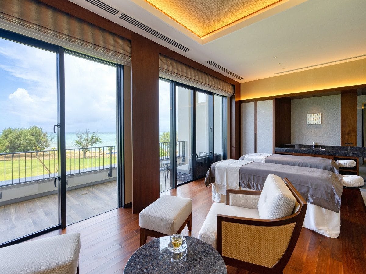 琉球ホテル＆リゾート 名城ビーチ