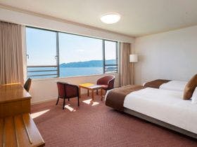 ホテルニューアカオ