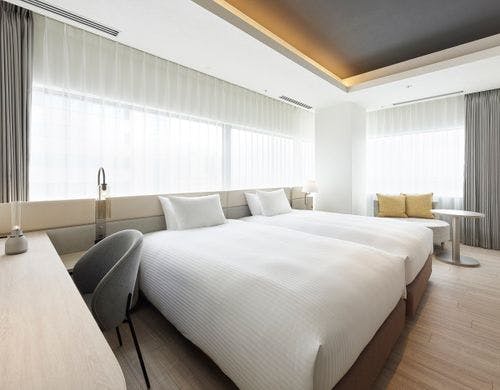 デラックスコーナーツイン