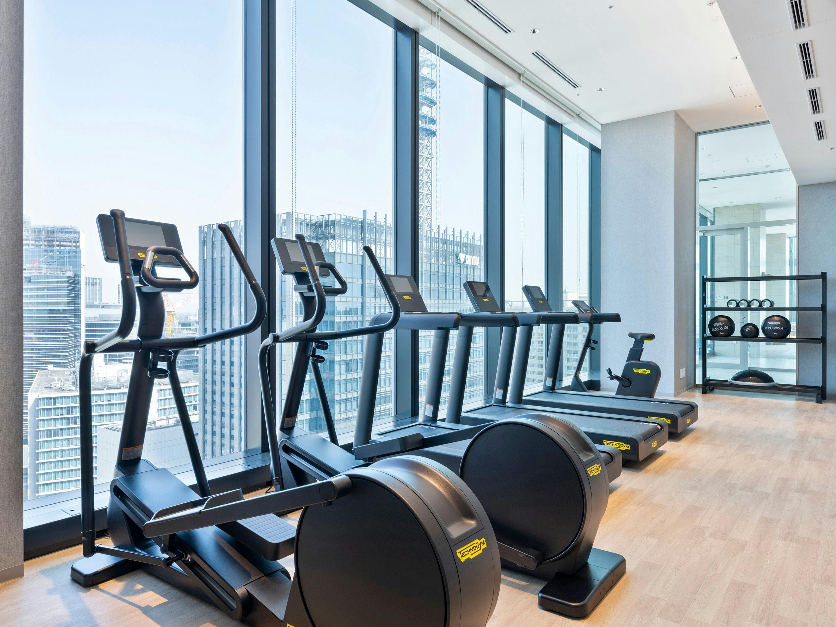 フィットネスルーム